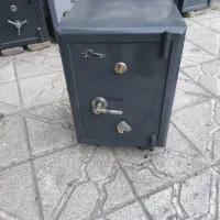 گاوصندوق 150 کیلویی درحد نو گاو صندوق