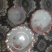 مقداری ظروف منزل