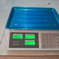 ترازو دیجیتالی ۴۰ کیلویی محک