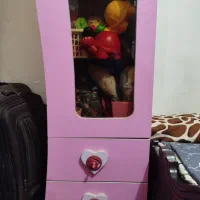 کمدکودک سالم و تمیز