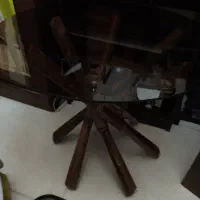 میز گرد شیشه ای