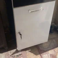 کمد کشودار برای سالن و مغازه