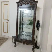 بوفه چوب جا دار  دو درب کاملآ سالم