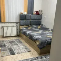 تخت یک و نیم نفره