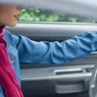 استخدام راننده خانم
