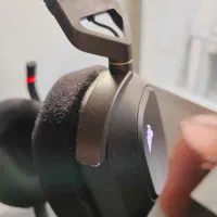 wireless headphone corsair hs80