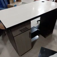 میز کامپیوتر