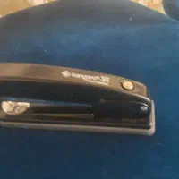 دستگاه منگنه