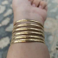 شش عدد النگو