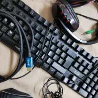 فروش کیبورد، موس و هدست گیمینگ، کم‌کار و تمیز