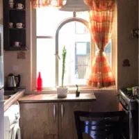 فرهنگ ۸۰ متری