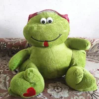 عروسک بزرگ غورباغه