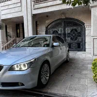 بی‌ام‌و سری 5 سدان 525i، مدل ۲۰۰۵ بی رنگ