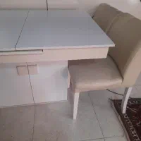 میز غذاخوری