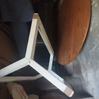 میز ناهار خوری چهار الی پنج نفره
