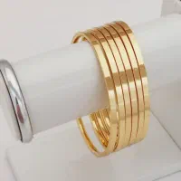 النگوطلاروس
