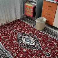 قالی قرمز رنگ ترنج دار|فرش|تهران, والفجر (افسریه)|دیوار