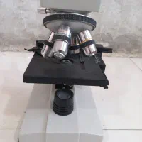 دو عدد میکروسکوپ سالم و بشرط