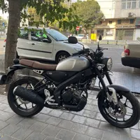 یاماها xsr