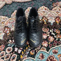 کفش|کیف، کفش، کمربند|جوانرود, |دیوار