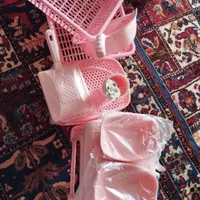 ظروف پلاستیکی صورتی نو|ظروف نگهدارنده، پلاستیکی، یک‌بارمصرف|یاسوج, |دیوار