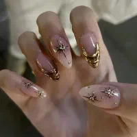 جشنواره کاشت ناخن در محدوده پونک