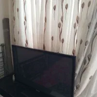 تلوزیون ۴۲ اینچ