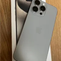 اپل iPhone 15 Pro Max با حافظهٔ ۲۵۶ گیگابایت