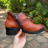کفش چرم زنانه شیک و زیبا