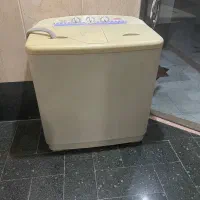 لباس شویی دوقلو