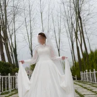 فروش لباس عروس|لباس|رشت, معلولین|دیوار