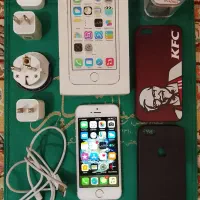 iPhone 5s gold