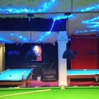 تمامی وسایل باشگاه بیلیارد فروشی