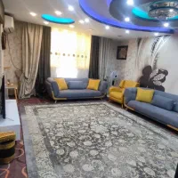 فروش  دوخوابه طبقه اول ۵۰۰واحدی شیک وتمیزبندرلنگه