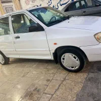 ۱۱۱ درجه یک کارمندی