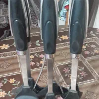 سرویس کفگیر ملاقه با استند رو میزی|ظروف پختوپز|محمدشهر, محمدشهر|دیوار