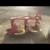 گاو آهن 12|ماشین‌آلات صنعتی|قروه, |دیوار