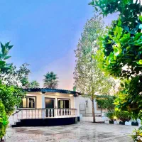 ویلاباغ-درشهرک-بااصالت-مدارک-کامل