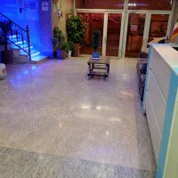 نیروی نظافت (خانم) در مهمان پذیر