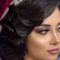 میکاپ و شنیون  عروس قیمت جشنواره|خدمات آرایشگری و زیبایی|قم, سالاریه|دیوار