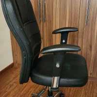 صندلی صنعتگران