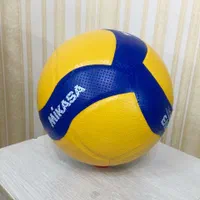 توپ والیبال