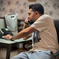فروشنده تلفنی