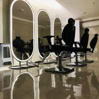 اگه علاقه به آرایشگری داری میتونی پیش ما باشی