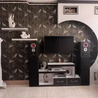 پکیج کامل میز +شلف+ساعت+ مجسمه