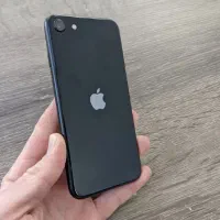 ایفون اس ای ۲۰۲۲