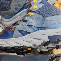 کفش کوهنوردی هوکا