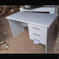 میز فروش انواع میز بدنه فلز  ایرانیان