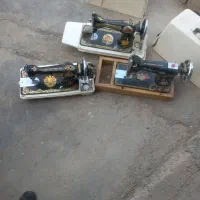 سه عدد چرخ خیاطی