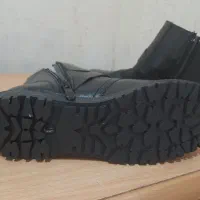 نیم بوت سایز۳۹اصلاپانرفته ۱۲۰۰